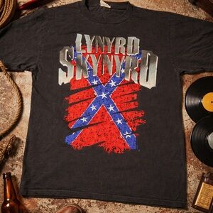 Authentic/official band tee on Winterland Worldwide tag USA Lynyrd Skynyrd